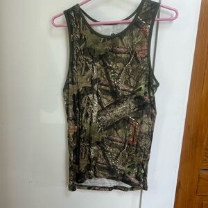 Mossy Oak Green and Gray Camo Top